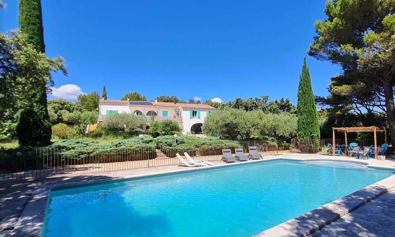 Domaine Colibri En Provence Otel Pujaut Dış mekan fotoğraf