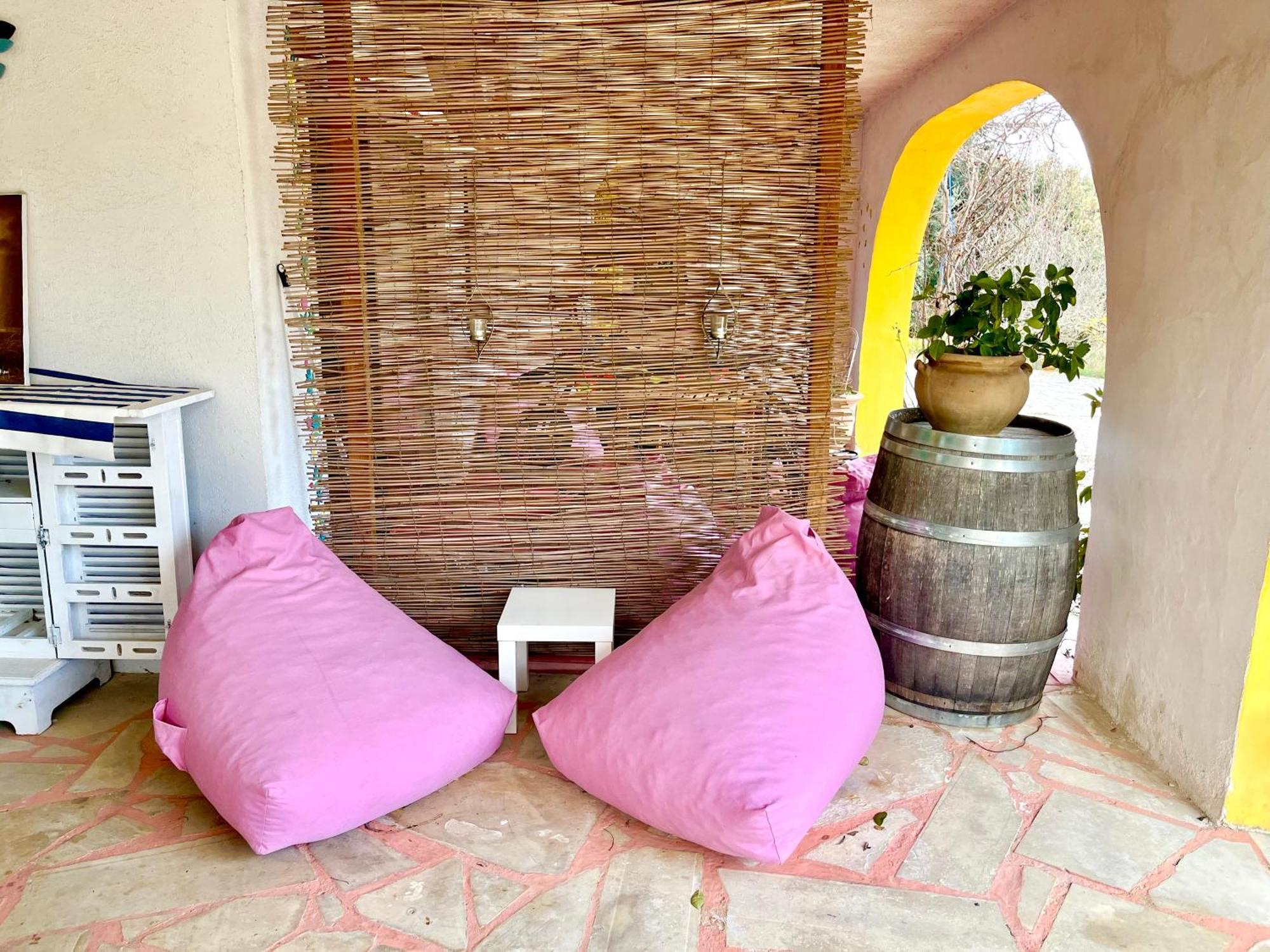 Domaine Colibri En Provence Otel Pujaut Dış mekan fotoğraf