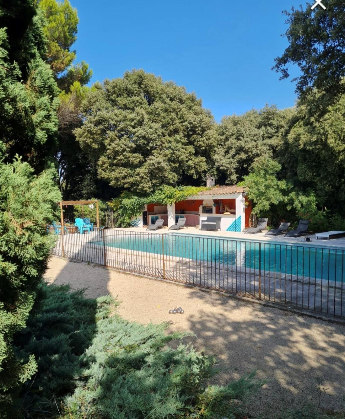 Domaine Colibri En Provence Otel Pujaut Dış mekan fotoğraf